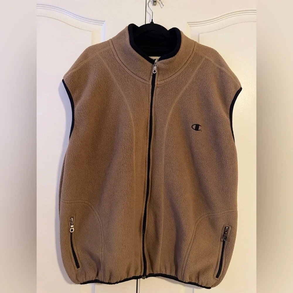 Vintage Men’s Champion Fleece Vest